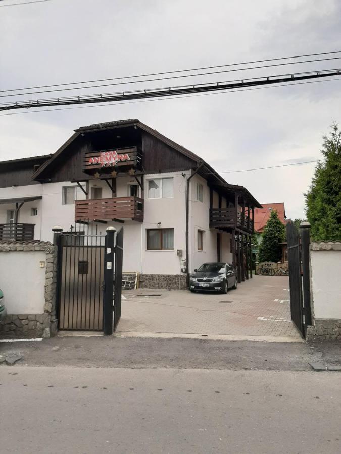 Hotel Casa Anemyra Săcele Exteriér fotografie