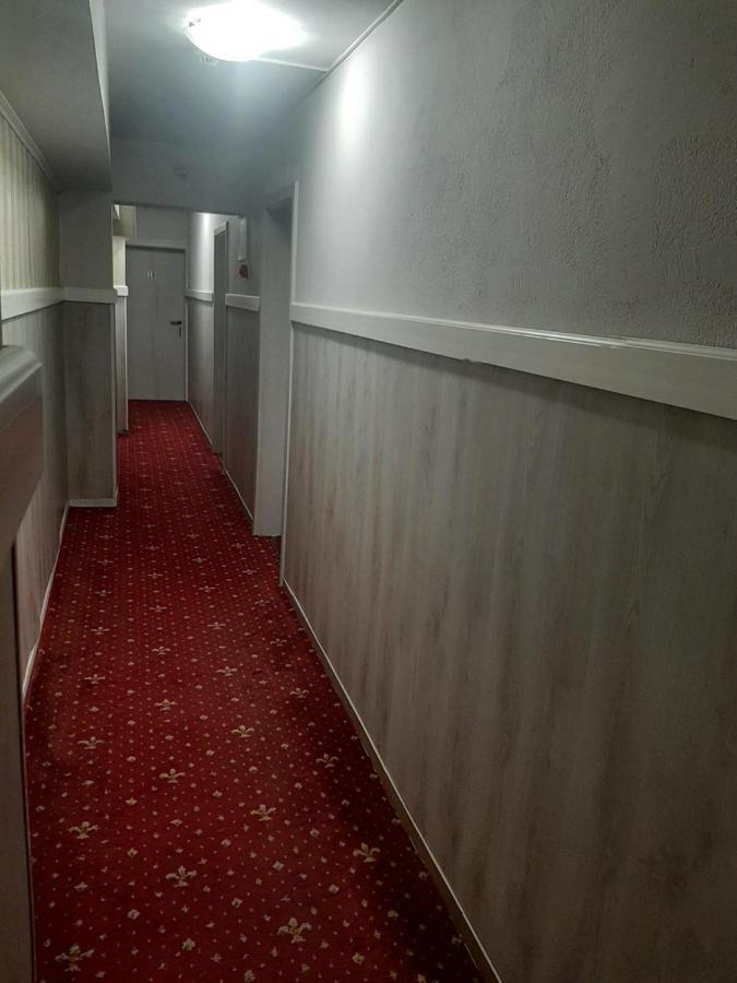 Hotel Casa Anemyra Săcele Exteriér fotografie