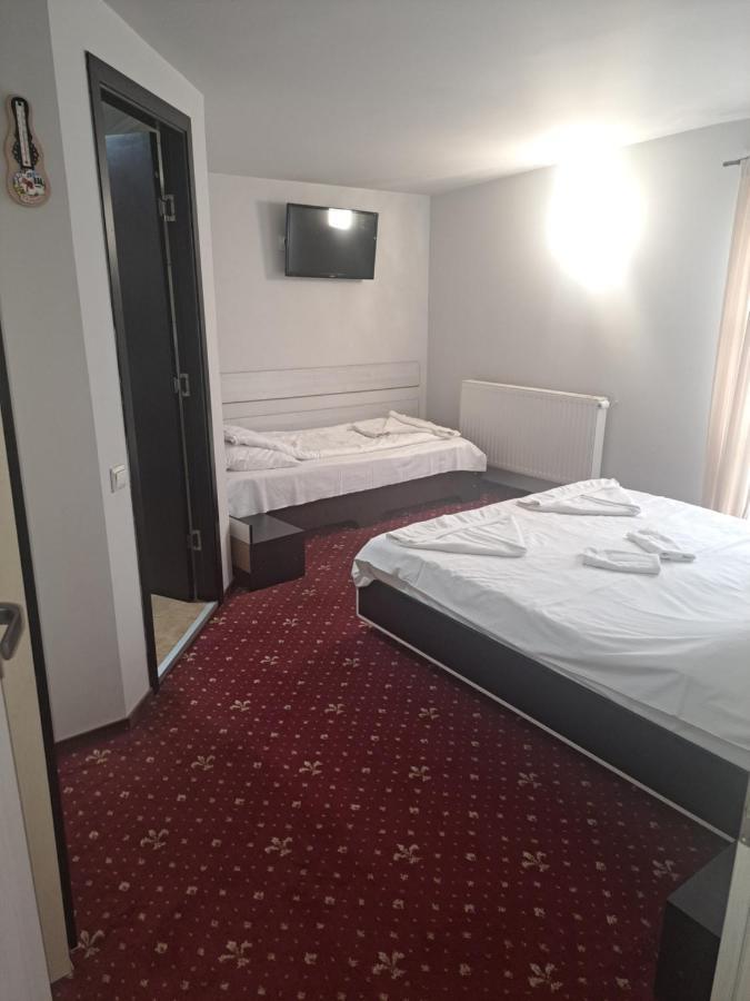 Hotel Casa Anemyra Săcele Exteriér fotografie