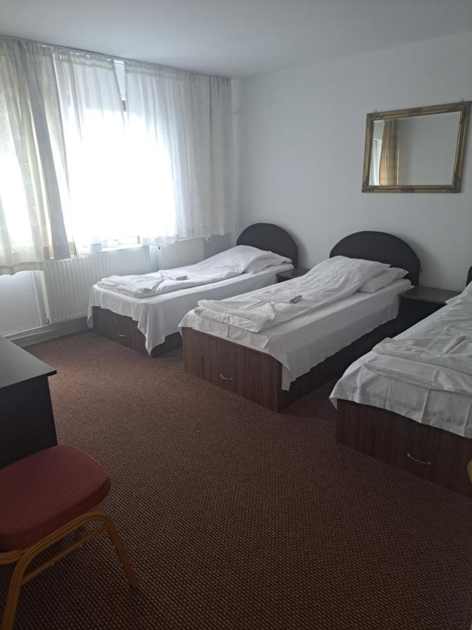 Hotel Casa Anemyra Săcele Exteriér fotografie