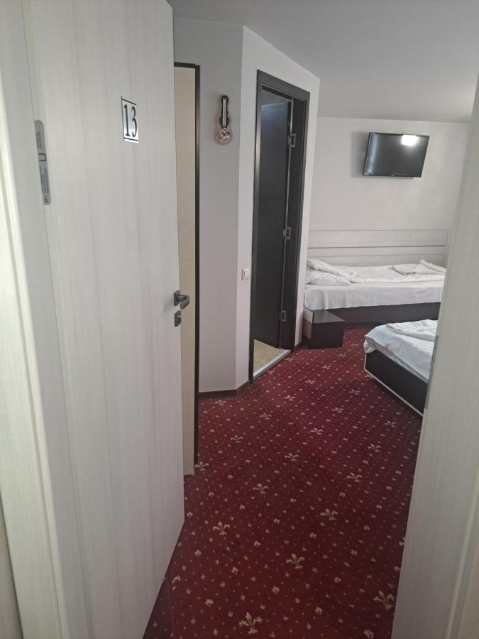 Hotel Casa Anemyra Săcele Exteriér fotografie