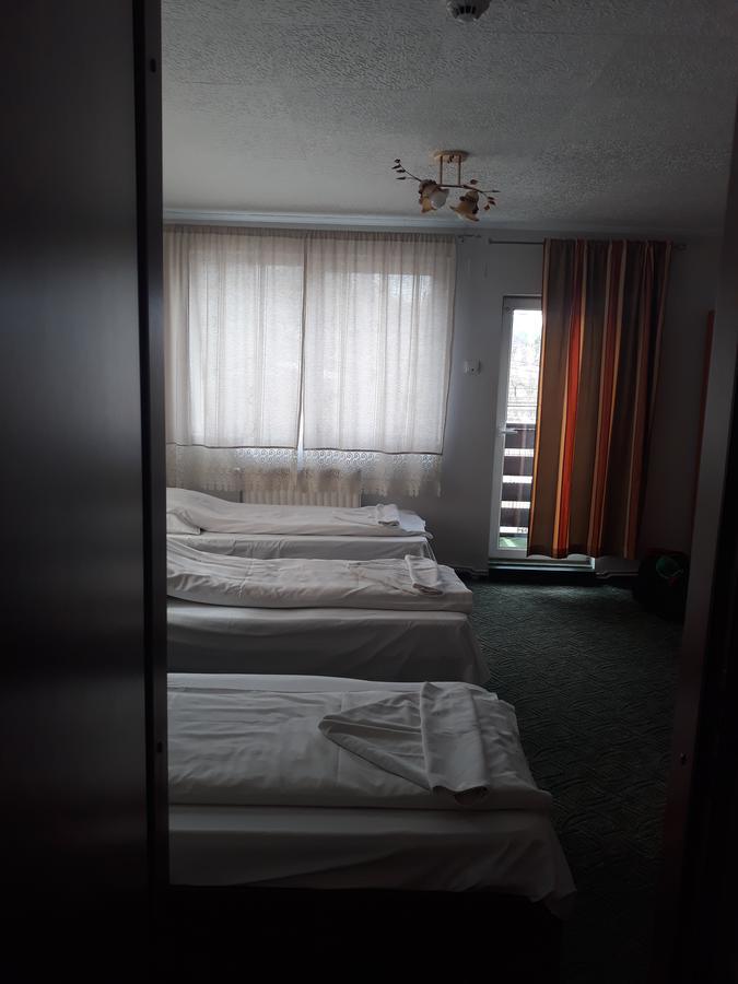 Hotel Casa Anemyra Săcele Exteriér fotografie